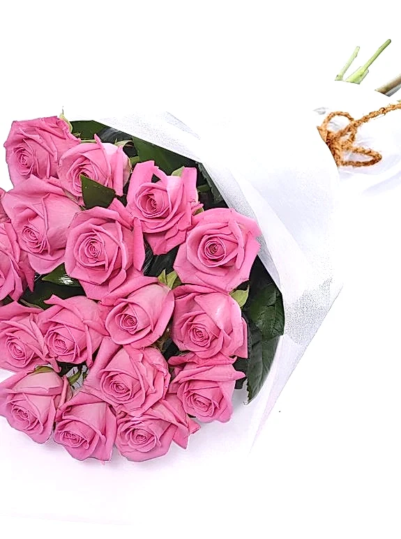 19 Pembe Gül Buketi