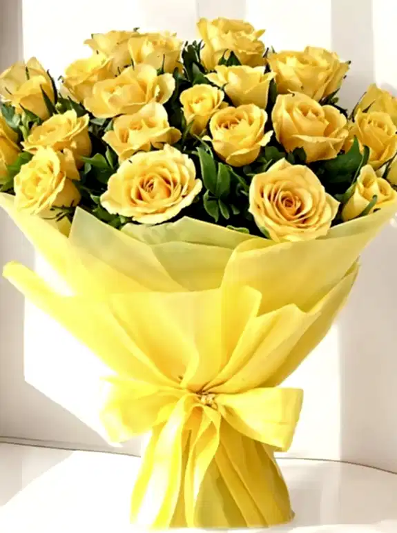 24 Tane Sarı Gül Buketi