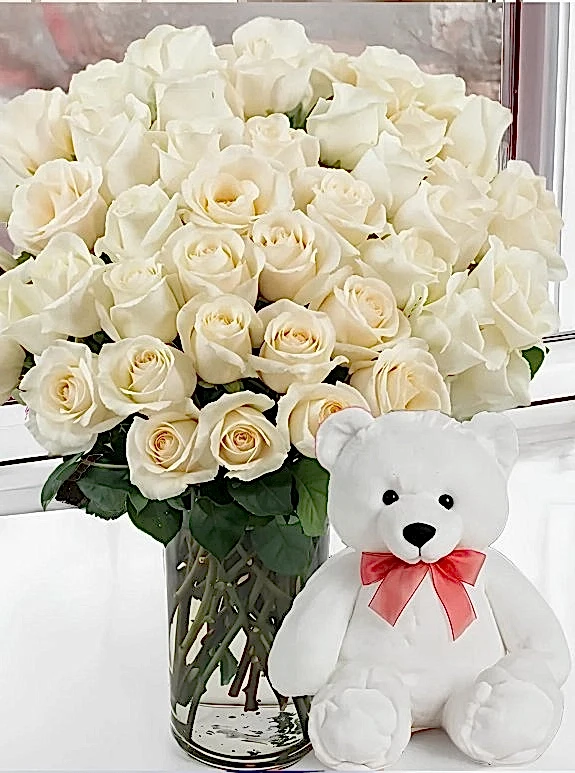 40 Tane Beyaz Gül ve Ayıcık