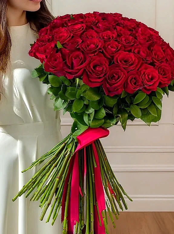 50 Kırmızı Gül Buketi