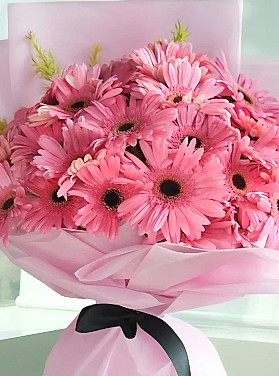 Pembe Büyük Gerbera Buketi